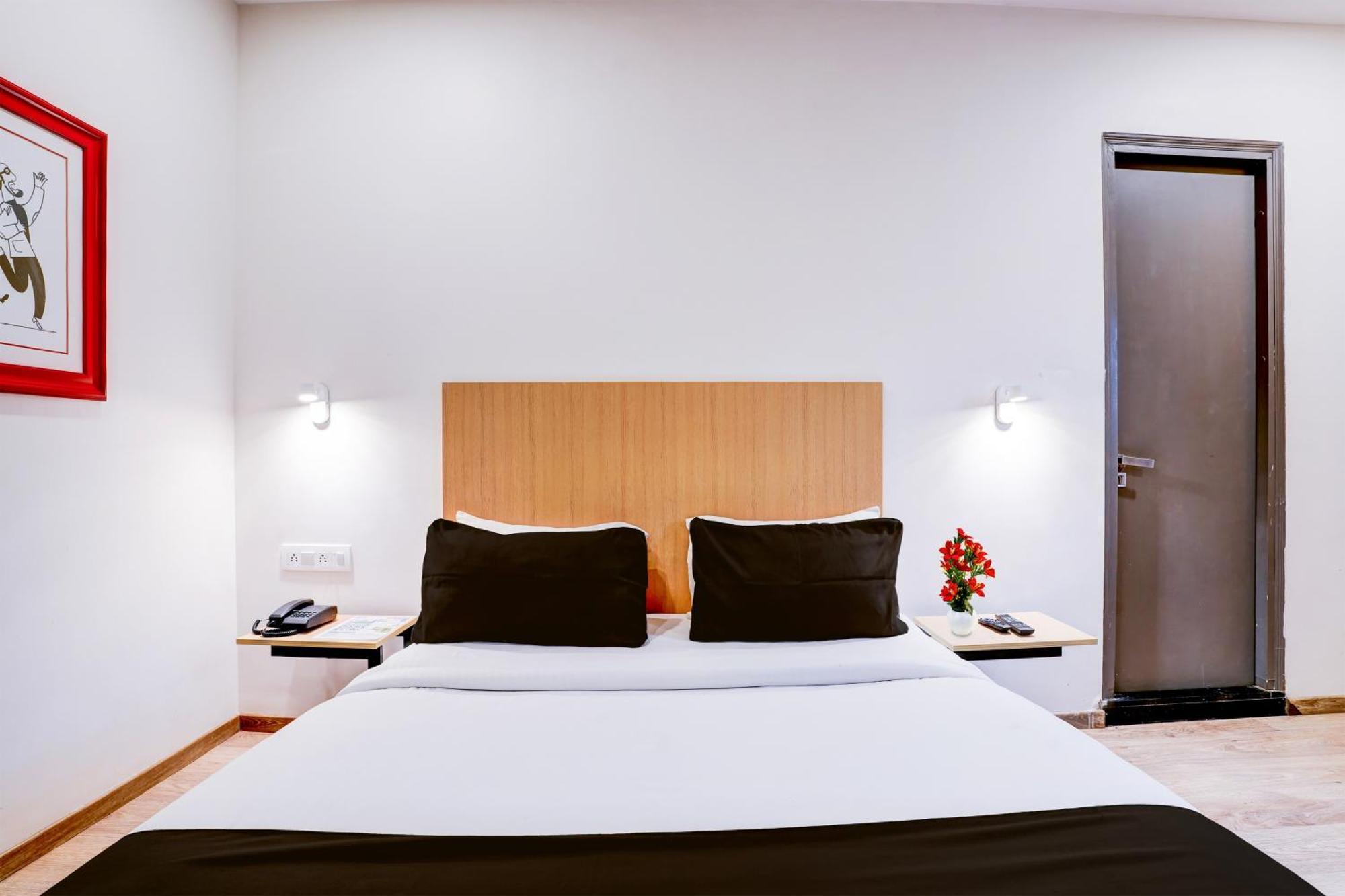Super Townhouse Ulsoor Near Halasuru Metro Station Bangalore Luaran gambar