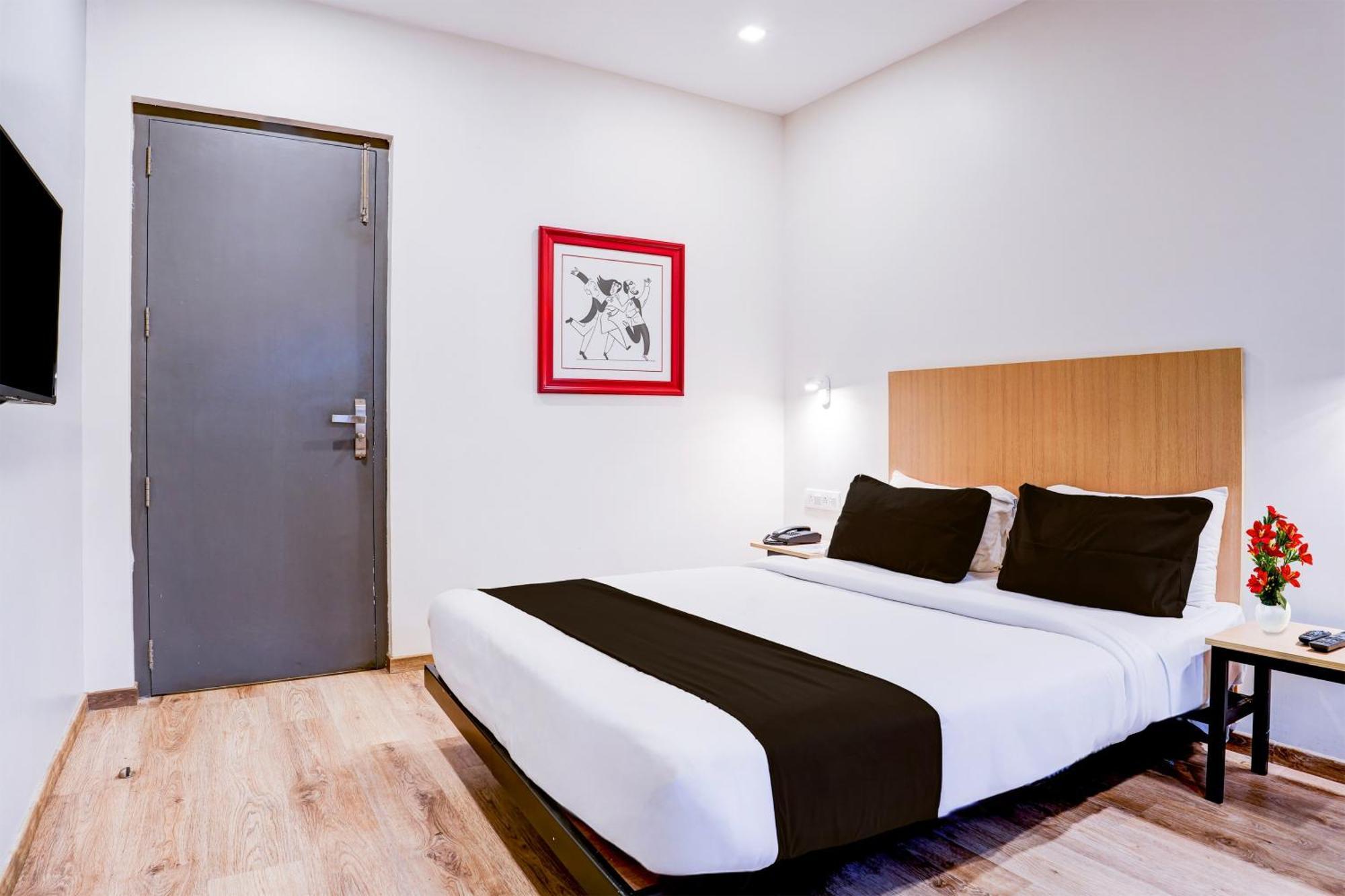 Super Townhouse Ulsoor Near Halasuru Metro Station Bangalore Luaran gambar