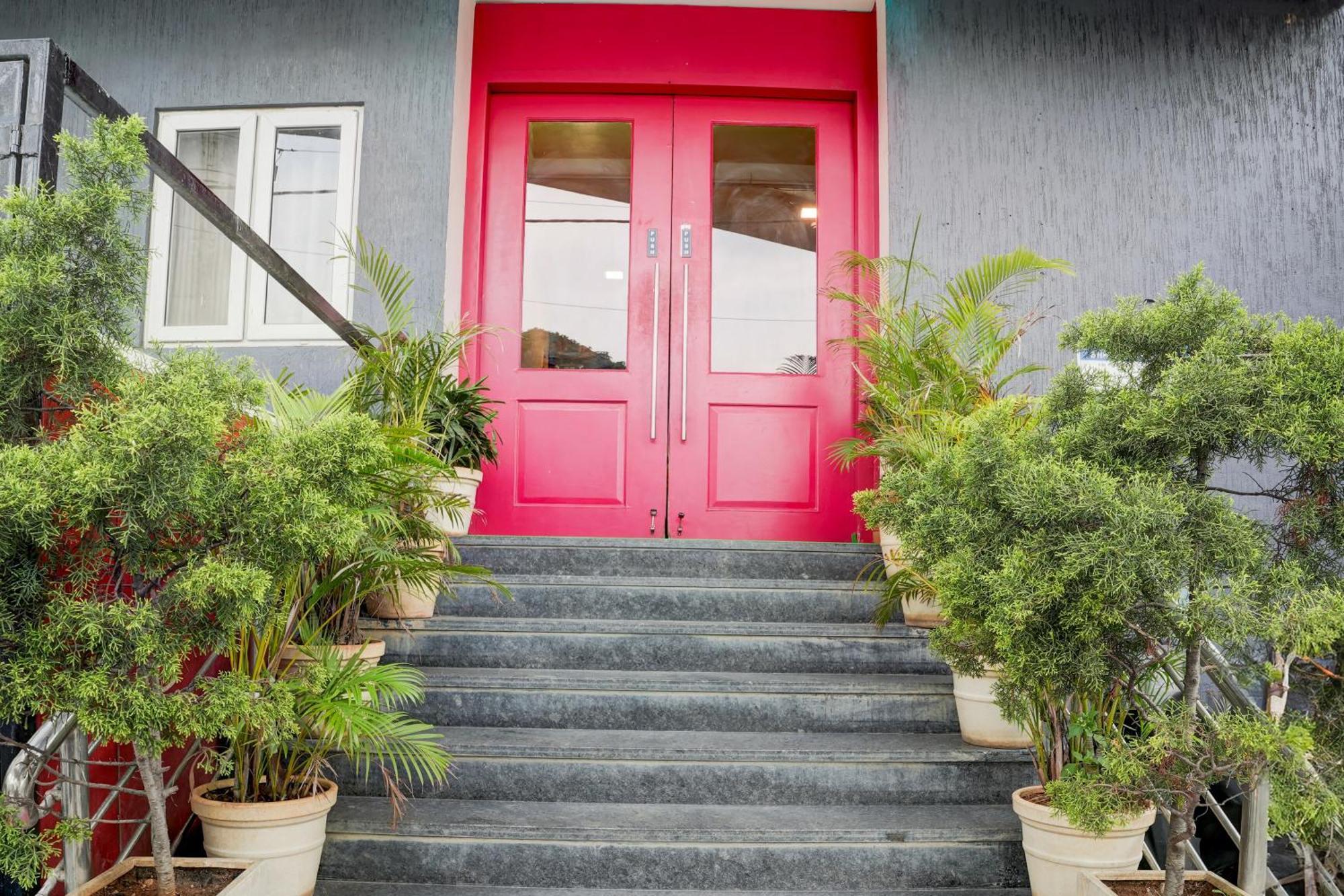 Super Townhouse Ulsoor Near Halasuru Metro Station Bangalore Luaran gambar